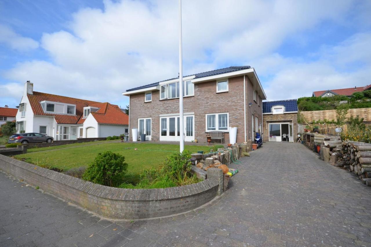 Anne'S Family Home With Private Parking Zandvoort Exterior foto